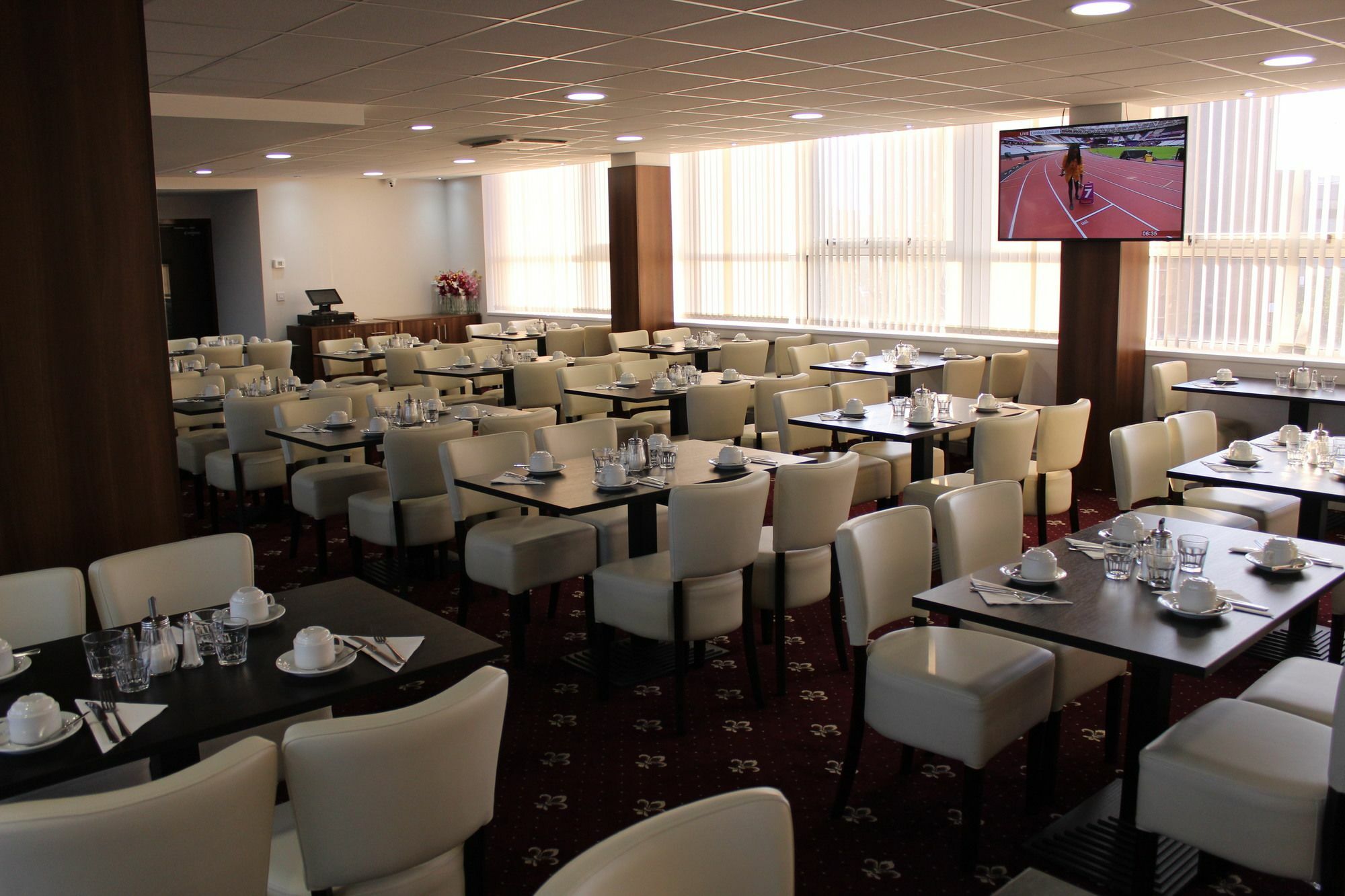 Ox Hotel Manchester Swinton  Exterior photo